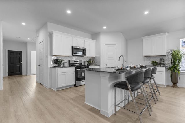 1022 River Coral, Alvin, TX 77511