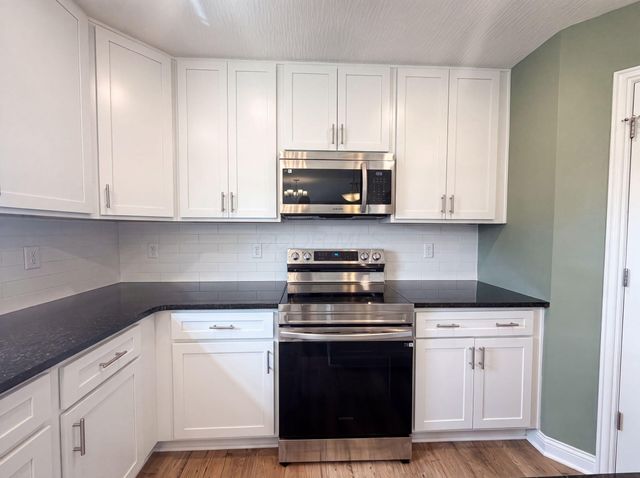 317 Genoa Road, Commercial Point, OH 43116