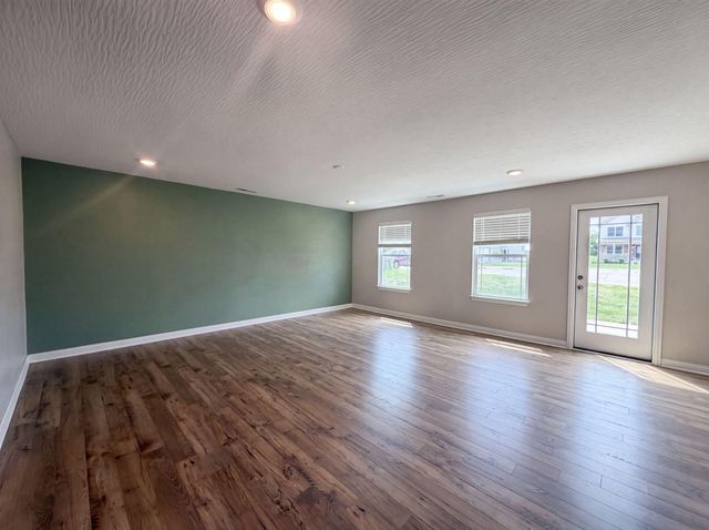 317 Genoa Road, Commercial Point, OH 43116