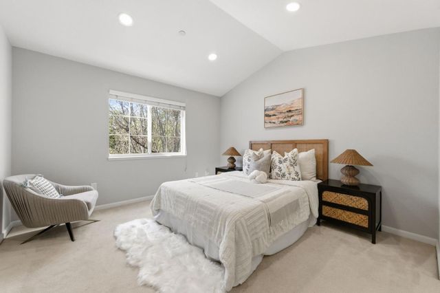 602 Arcadia Terrace 305, Sunnyvale, CA 94085