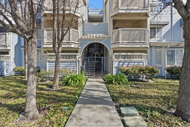 602 Arcadia Terrace 305, Sunnyvale, CA 94085