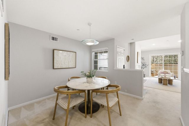 602 Arcadia Terrace 305, Sunnyvale, CA 94085