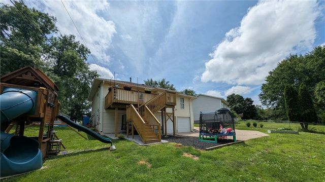 19218 Ponca Drive, Independence, MO 64056