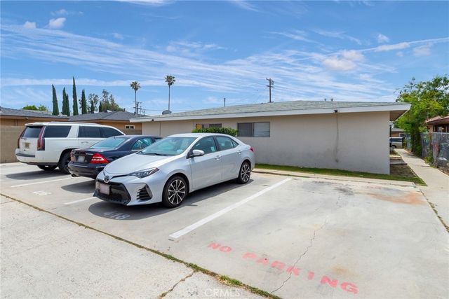 412 W Ramona, Rialto, CA 92376