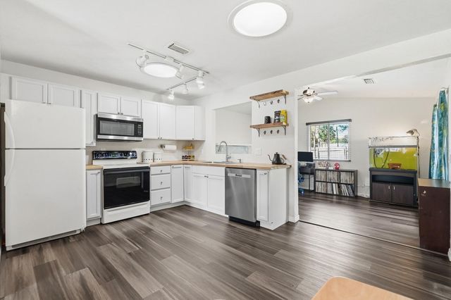 1421 N DEXTER DRIVE, Port Orange, FL 32129