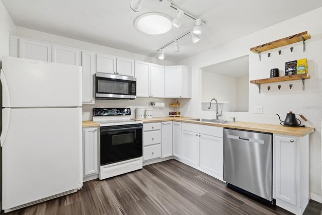 1421 N DEXTER DRIVE, Port Orange, FL 32129