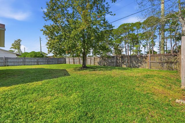 1421 N DEXTER DRIVE, Port Orange, FL 32129