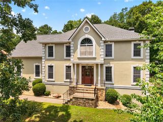 5490 Hampstead Way, Johns Creek, GA 30097