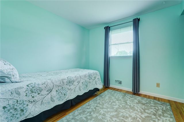 391 Mount Ridge Circle, Greece, NY 14616