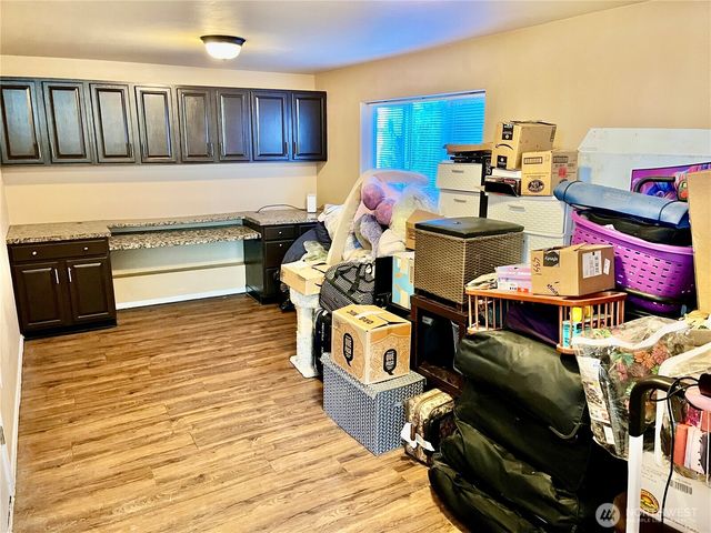 4450 Knorr Court, Blaine, WA 98230