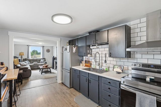 2830 N Standard St, Spokane, WA 99207
