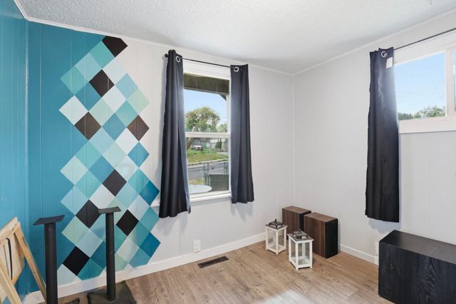 2830 N Standard St, Spokane, WA 99207