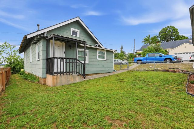 2830 N Standard St, Spokane, WA 99207