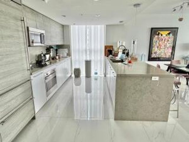 400 Sunny Isles Boulevard 1022, Sunny Isles Beach, FL 33160