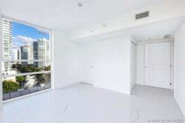 400 Sunny Isles Boulevard 1022, Sunny Isles Beach, FL 33160