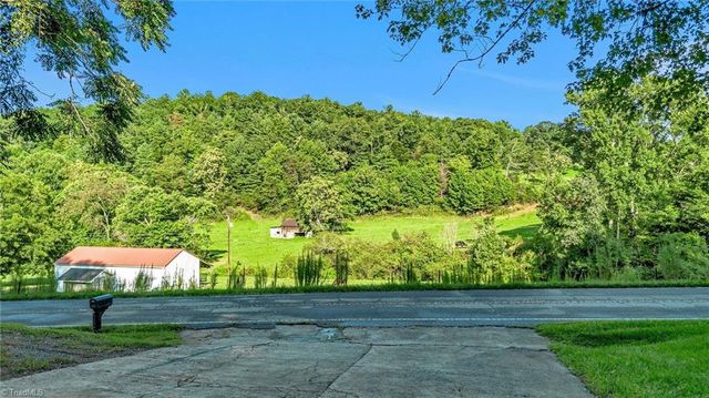 1394 Arbor Grove Church Road, Millers Creek, NC 28651