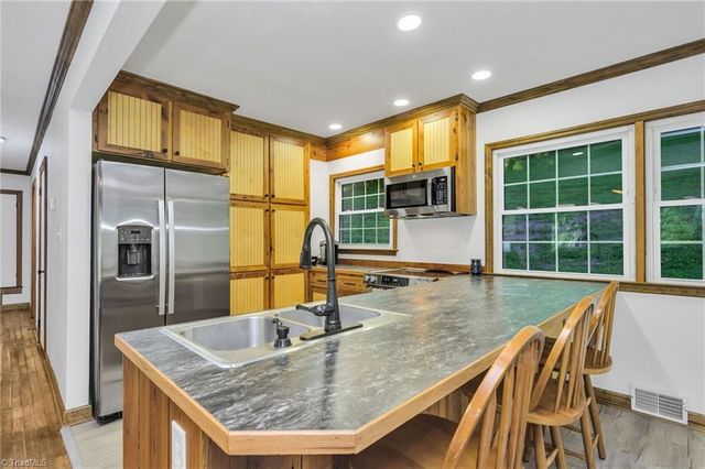 1394 Arbor Grove Church Road, Millers Creek, NC 28651