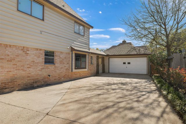 3323 Woodbriar Drive, Houston, TX 77068