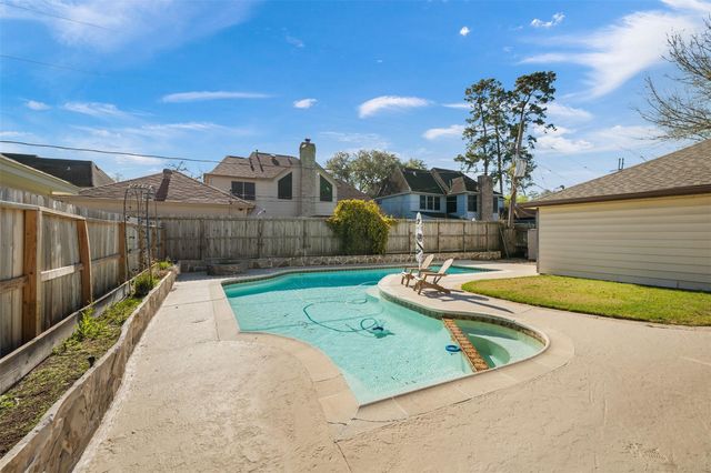 3323 Woodbriar Drive, Houston, TX 77068