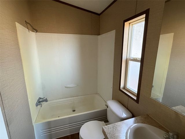 1763 Mathers Road, Sunset, TX 76270