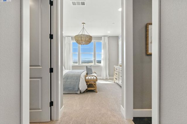 1691 S Wren Street, Dublin, CA 94568