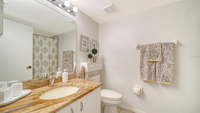 9330 CLUBSIDE CIRCLE 3202, Sarasota, FL 34238