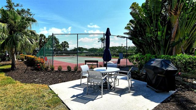 9330 CLUBSIDE CIRCLE 3202, Sarasota, FL 34238
