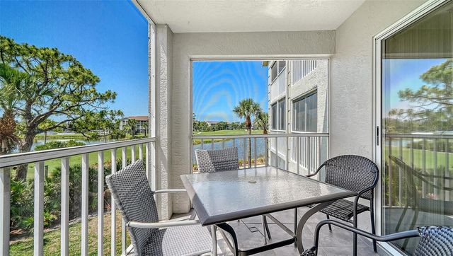 9330 CLUBSIDE CIRCLE 3202, Sarasota, FL 34238