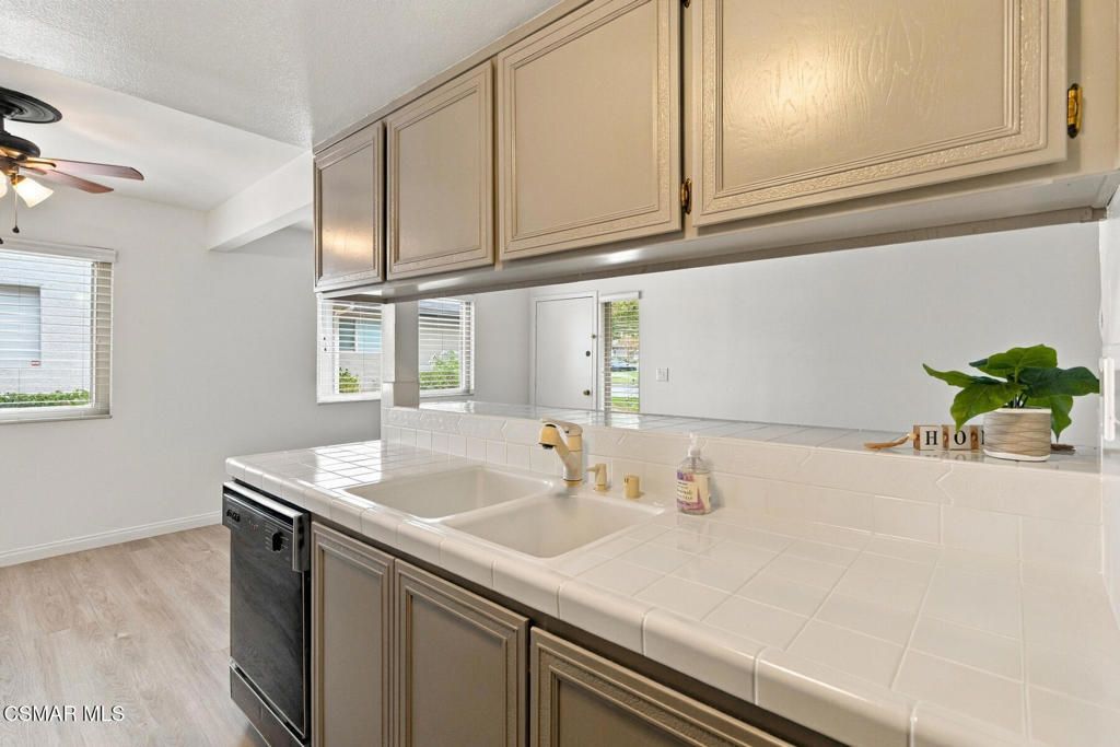 2069 N Avenida Refugio #2, Simi Valley, CA 93063 — photo 4