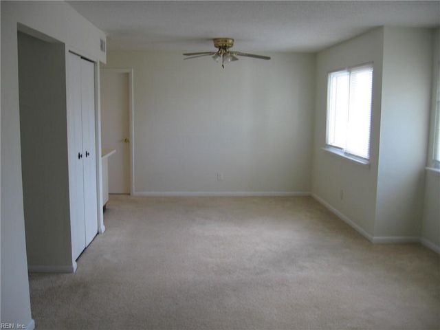 518 Pheasant RN, Virginia Beach, VA 23452
