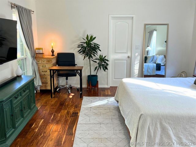 957 E 37th Street, Tulsa, OK 74105