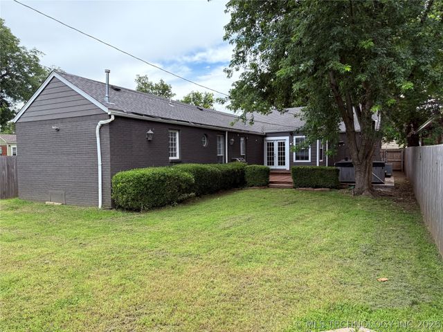 957 E 37th Street, Tulsa, OK 74105