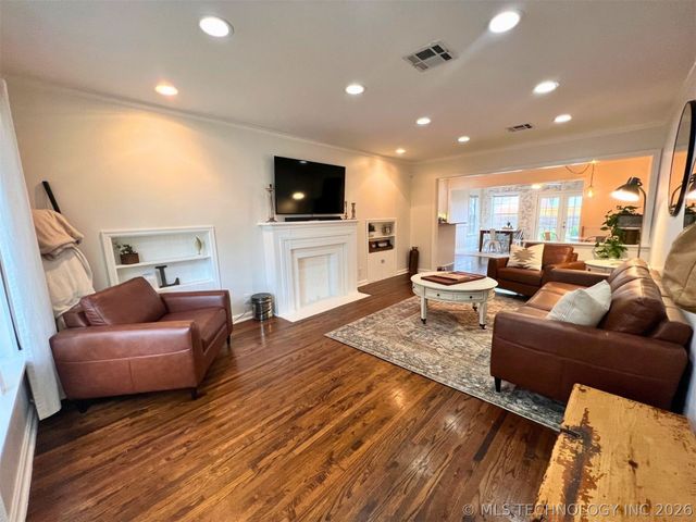 957 E 37th Street, Tulsa, OK 74105