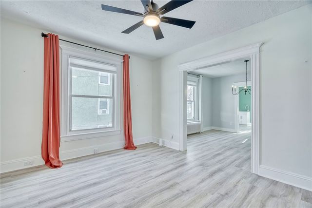 83 Phoenix St, Canandaigua City, NY 14424