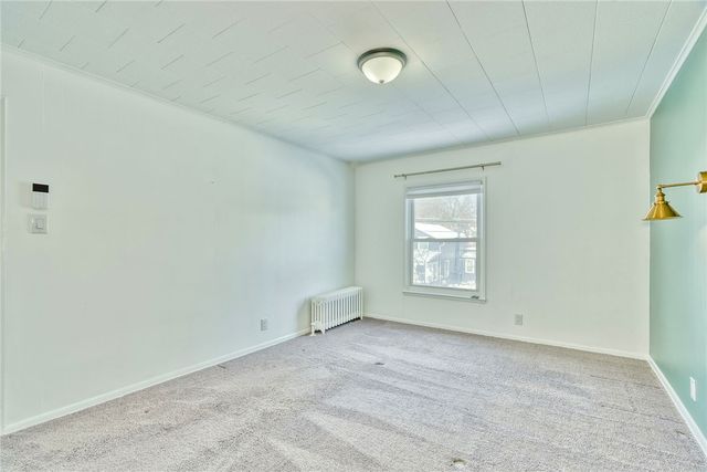 83 Phoenix St, Canandaigua City, NY 14424