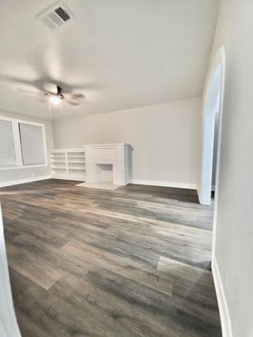 204 Boulevard Street, Shreveport, LA 71104