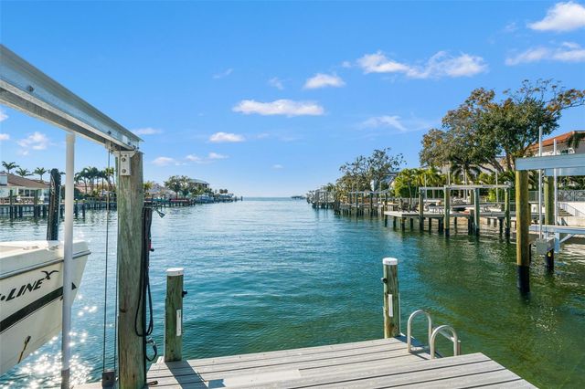 2605 S BEACH DRIVE, Tampa, FL 33629