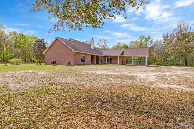 5700 Hunters Oak Trl, Milton, FL 32570