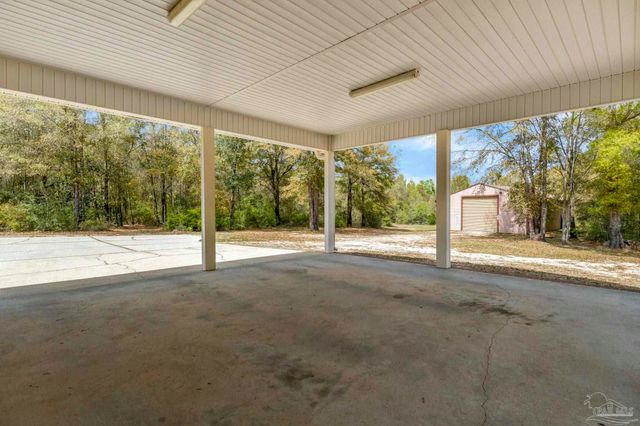 5700 Hunters Oak Trl, Milton, FL 32570