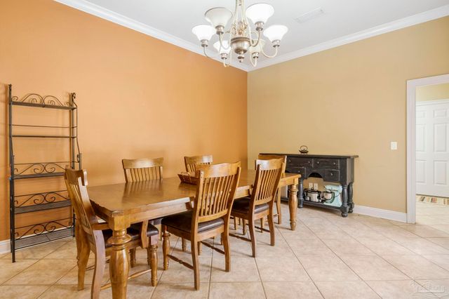 5700 Hunters Oak Trl, Milton, FL 32570