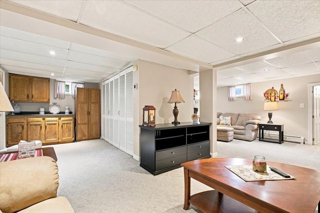 29 Garfield Ave, Beverly, MA 01915