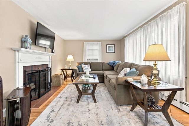 29 Garfield Ave, Beverly, MA 01915