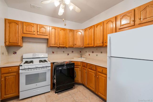 378 E 58th Street, Brooklyn, NY 11203