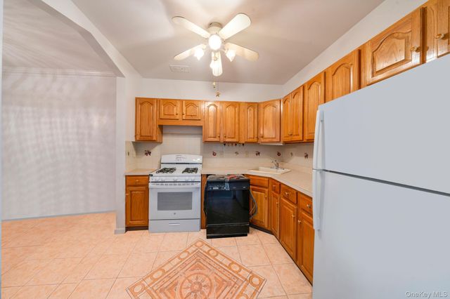 378 E 58th Street, Brooklyn, NY 11203