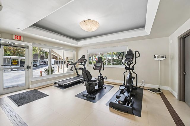 1151 N Fort Lauderdale Beach Boulevard 9A, Fort Lauderdale, FL 33304