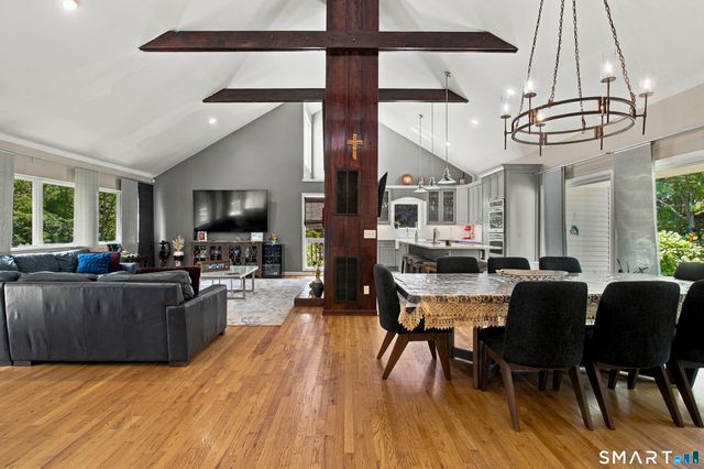 71 Blackberry Drive, Stamford, CT 06903
