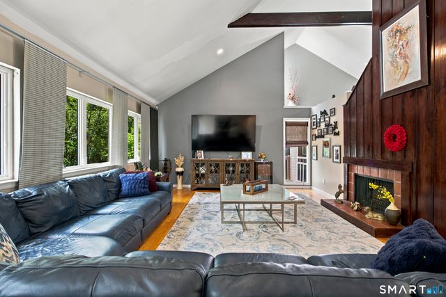 71 Blackberry Drive, Stamford, CT 06903