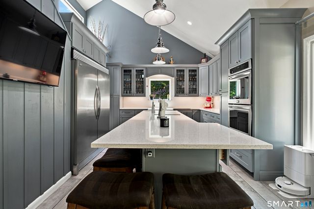 71 Blackberry Drive, Stamford, CT 06903