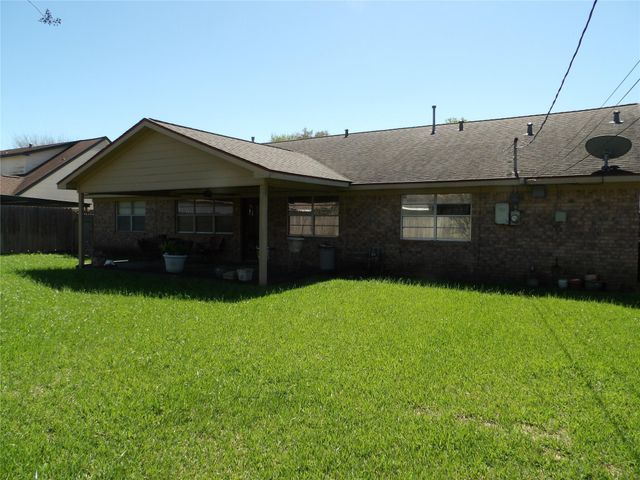 303 Coronation Drive, Houston, TX 77034