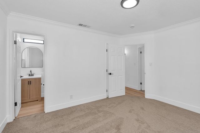3655 N Lafayette, Fresno, CA 93705